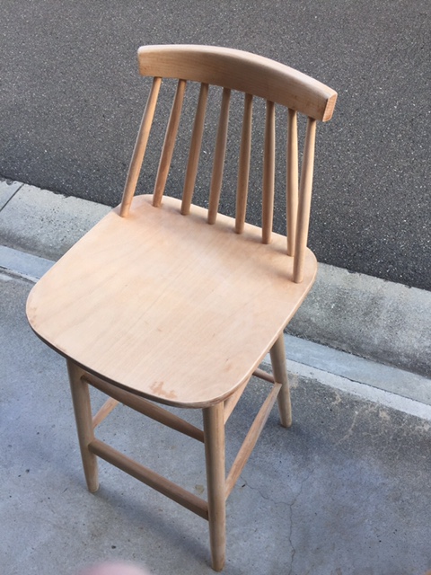椅子2.JPG